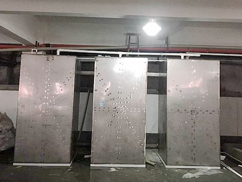 長沙湘麓環(huán)保科技有限公司,長沙湘麓臭氧機(jī),長沙食品廠臭氧消毒機(jī),長沙臭氧發(fā)生器,污水處理臭氧設(shè)備